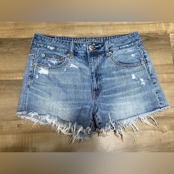 American Eagle Outfitters Pants - American Eagle High Rise Festival Womens Size 6 Denim Shorts